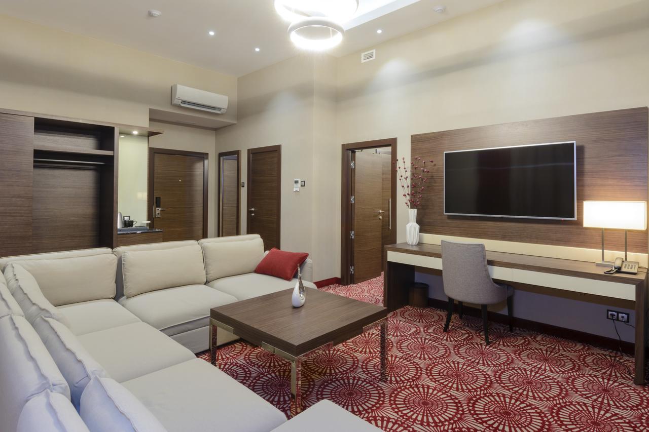 كاراغاندي Hotel Senator المظهر الخارجي الصورة